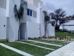 MAGNIFICA CASA EN LA MEJOR ZONA DEL ESTADO