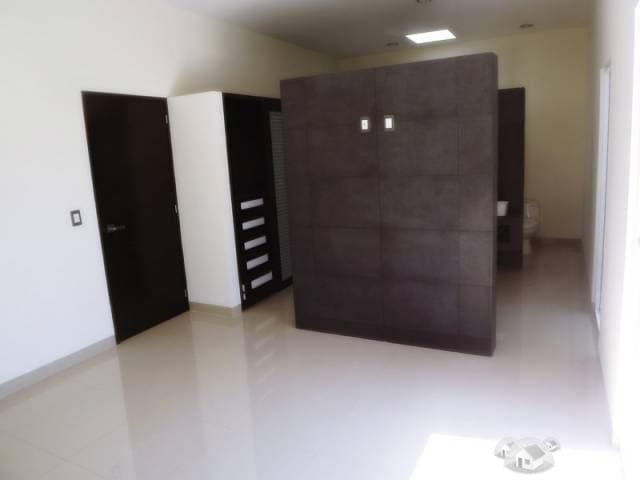 RESIDENCIA UBICADA EN ZONA CENTRICA — foto 7