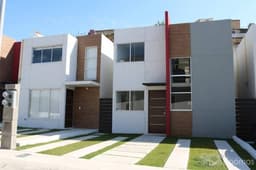 Casa en Fracc La Rioja, Tijuana BC.