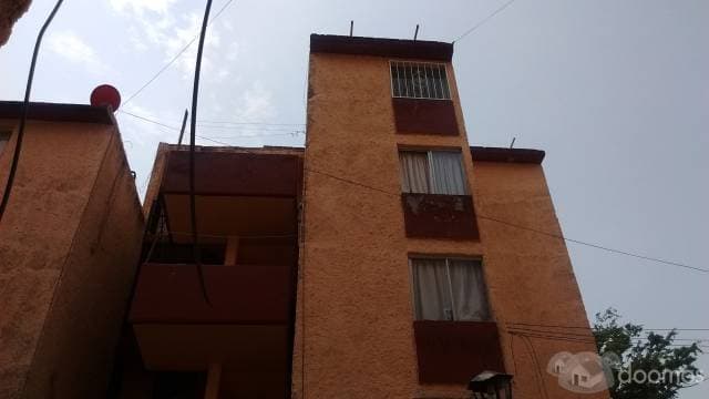 SUPER UBICADO DEPARTAMENTO EN CONDOMINIO — foto 2