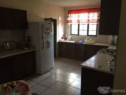 Casa en venta en Col. Guadalupe, en Tepatitlán Jalisco, frente al restaurante don kmaron