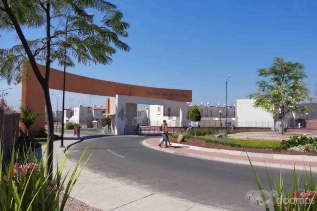 HERMOSA CASA CON ALBERCA EN MORELOS — foto 7