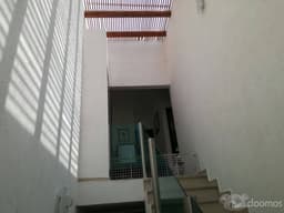 CASA COMODA EN BUENA UBICACION