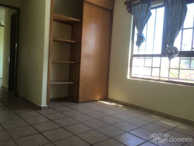 CASA EN VENTA EN PARQUES DEL BOSQUE — foto 5