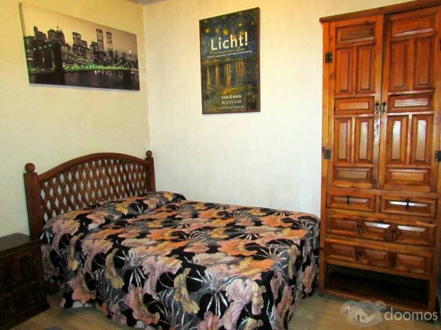 Recamara con entrada independiente de la casa — foto 2
