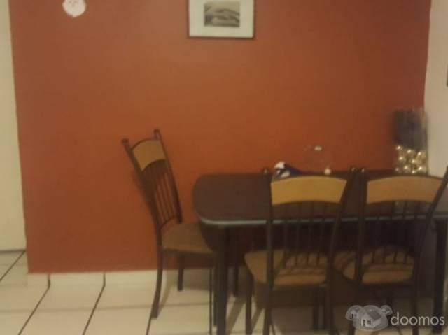 CASA MUY AMPLIA CON 5 DEPARTAMENTOS — foto 3