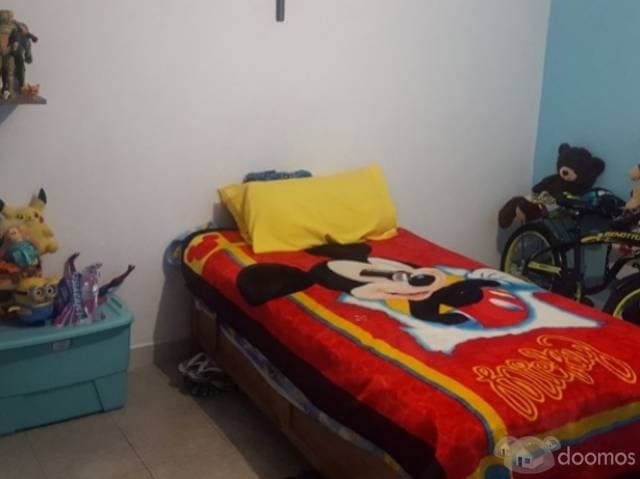 CASA MUY AMPLIA CON 5 DEPARTAMENTOS — foto 4