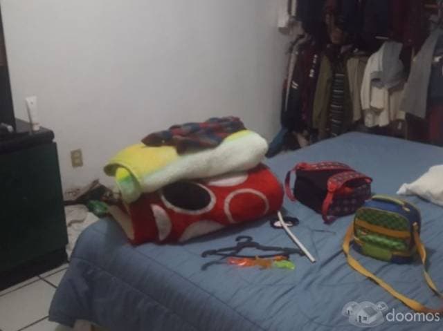 CASA MUY AMPLIA CON 5 DEPARTAMENTOS — foto 6