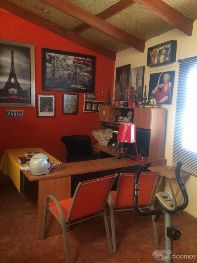 Bonita Casa con amplios espacios — foto 7