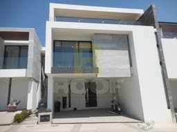 ** M o d e l o * C Y A N *. Alto Lago Residencial. Prototipo de 3 niveles, amplios y excelentes espacios. ¡ LLÁMANOS!