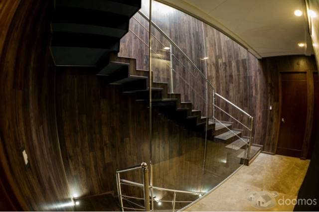 Hermosa casa en Lomas I — foto 6