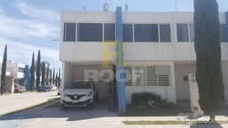 Casa en V E N T A en L A C O F R A D Í A !!, Soledad de Graciano Sánchez