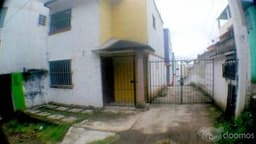 Casa en venta en calle privada