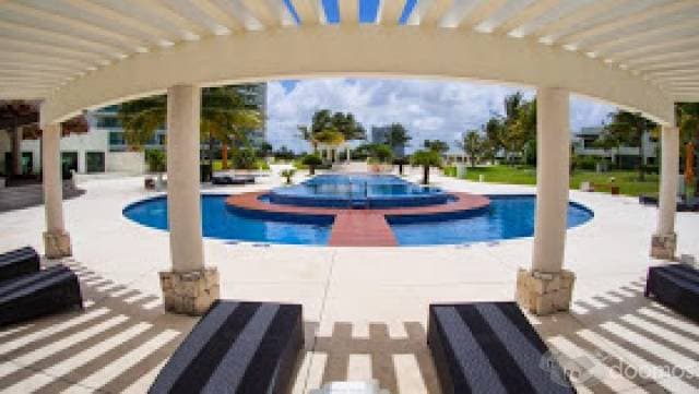 VENTA DE ESPECTACULAR PENTHOUSE EN NOVO CANCUN — foto 5