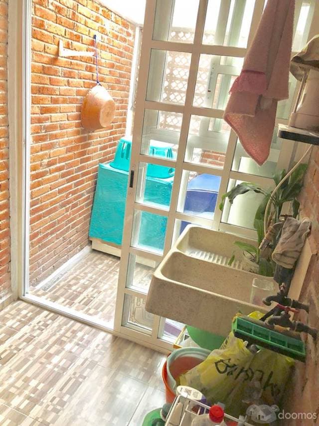 Casa en venta sobre avenida — foto 6