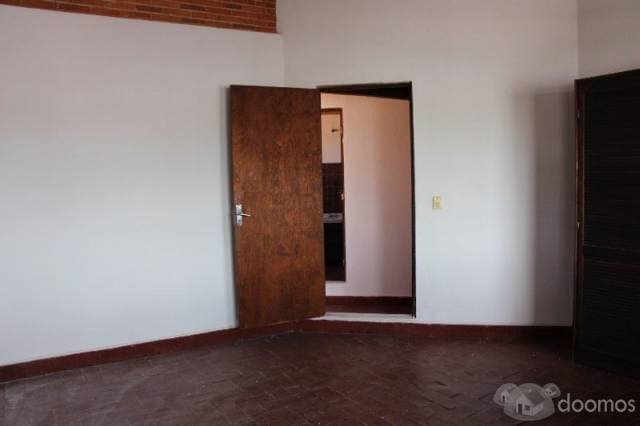 CASA EN EL CENTRO DE TEQUISQUIAPAN — foto 4
