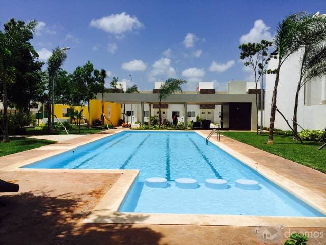 Casa en JARDINES DEL SUR 3 SEMIAMUEBLADA Y EQUIPADA CON ALBERCA — foto 6