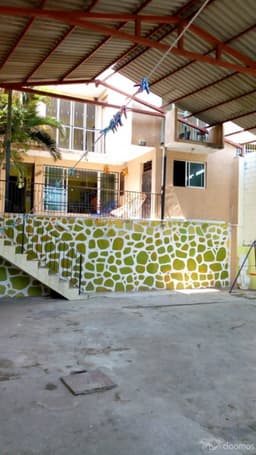 Casa de 6 recamaras y patio grande en Colonia Santa Cruz Acapulco