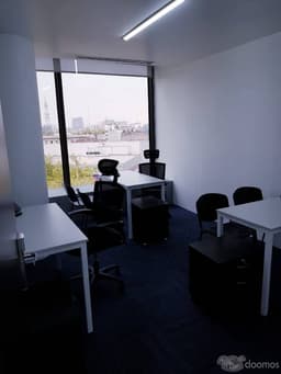 Oficinas equipadas de 3 a 5 personas. Servicios Incluidos. con vista a Paseo de la Reforma