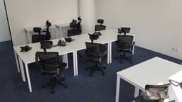 Oficinas equipadas de 5 a 10 personas. Servicios Incluidos. sobre Paseo de la Reforma.
