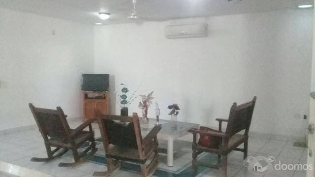 CASA AMPLIA EN COLONIA URIAS — foto 3