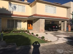 Preciosa Residencia La Providencia, Metepec