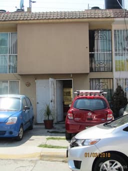 CASA EN EXCELENTE UBICACION Y MANTENIMIENTO