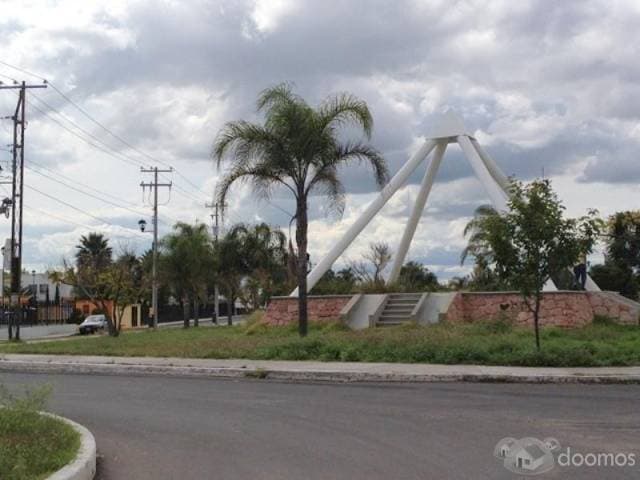 Venta Bonita casa en Piramides Corregidora Queretaro — foto 2