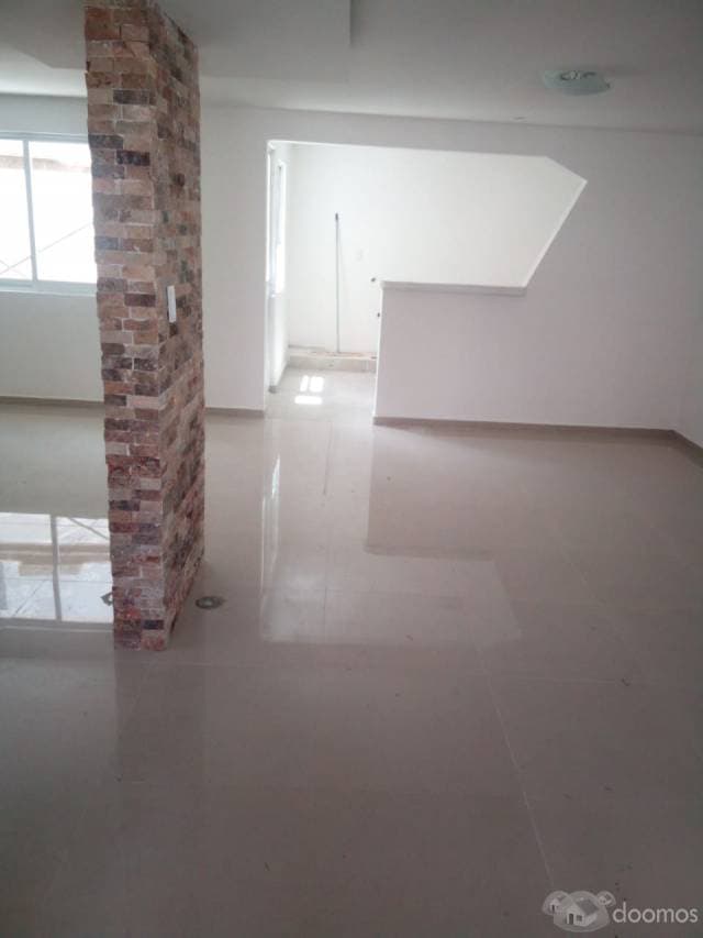 EXCELENTE CASA — foto 4