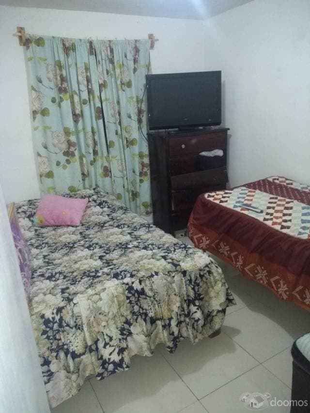 AMPLIA CASA EN VENTA EN FRACCIONAMIENTO FUNDADORES — foto 2