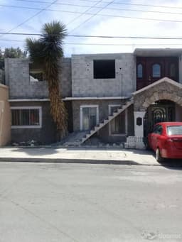 AMPLIA CASA EN VENTA EN COLONIA BUENOS AIRES