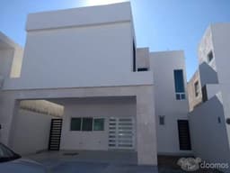 HERMOSA CASA EN VENTA EN PRIVANZAS DEL CAMPESTRE