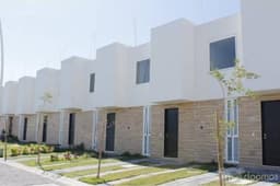 CASA EN VENTA EN VILLA DEL PRADO