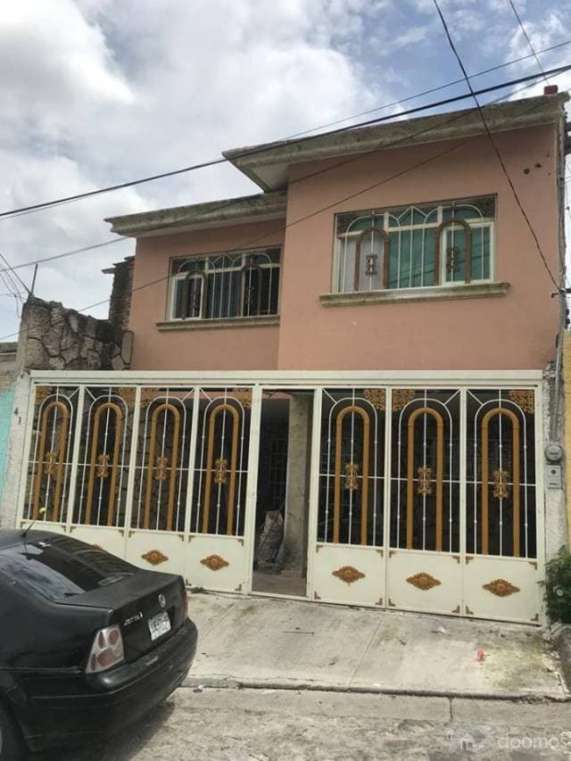 Casa en venta en la Col. Lázaro Cárdenas — foto 1