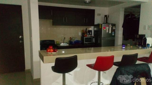 Renta de departamento seminuevo sur de la ciudad — foto 1