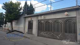 HERMOSA CASA DE UN NIVEL