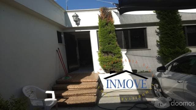 HERMOSA CASA DE UN NIVEL — foto 2