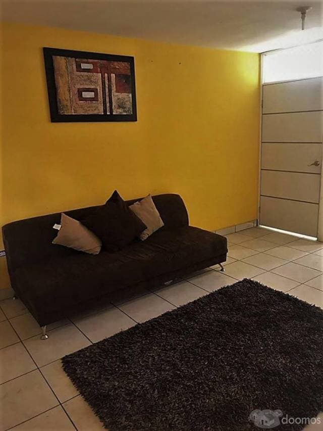 Excelente casa en venta Av. Francisco villa — foto 2