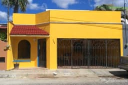 SE VENDE CASA EN FRANCISCO DE MONTEJO 3 RECAMARAS