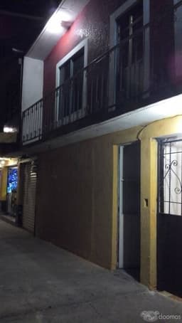 VENTA CASA METRO CIUDAD AZTECA 3 NIVELES 2 LOCALES COMERCIALES EN AV PRINCIPAL