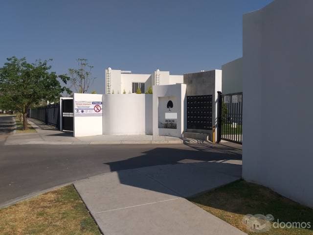 PASEOS DEL BOSQUE, VENTA CASA, MODELO NOGAL — foto 1