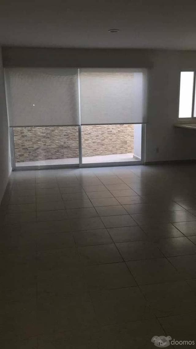 CASA EN RENTA PUERTA DE PIEDRA CELAYA — foto 2