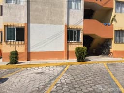 SE RENTA DEPARTAMENTO EN LA TRINIDAD