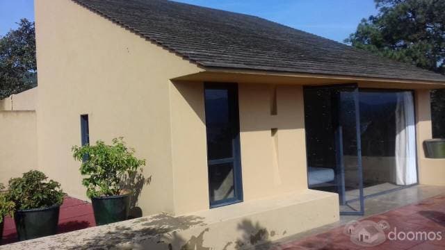 CASA CON VISTA AL LAGO EN IZAR — foto 3