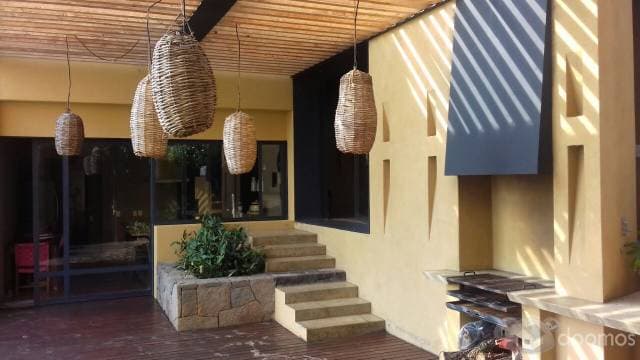 CASA CON VISTA AL LAGO EN IZAR — foto 12