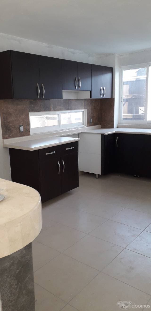 CASAS CON ALBERCA Y ÁREAS VERDES — foto 3