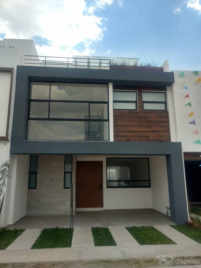 CASA EN VENTA EN LA ANTIGUA CEMENTERA — foto 1