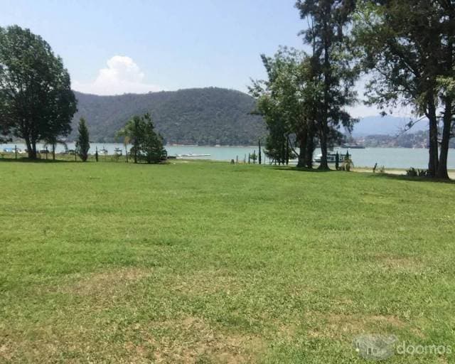 TERRENO A LA ORILLA DEL LAGO — foto 4