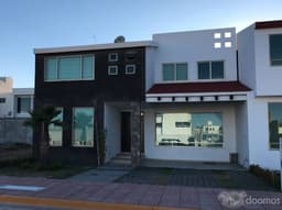 Amplia Casa en Residencial Dolores - Venta en Pachuca