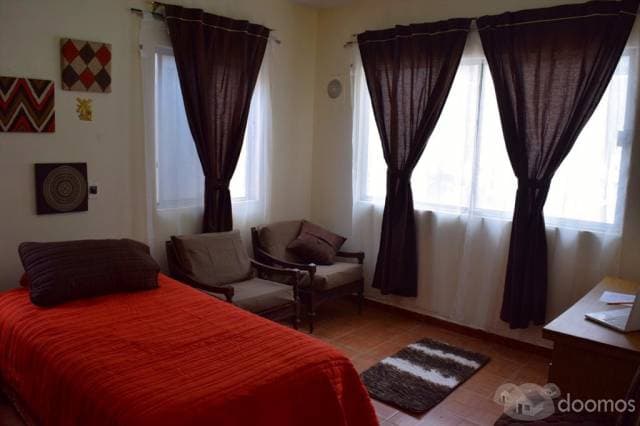 Cómodo cuarto en casa tranquila — foto 1
